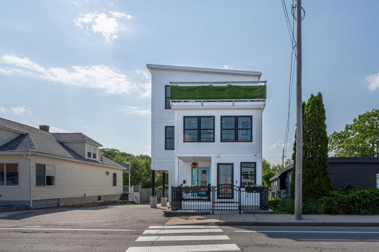 Echo Motel & Oceanfront Properties 2/23