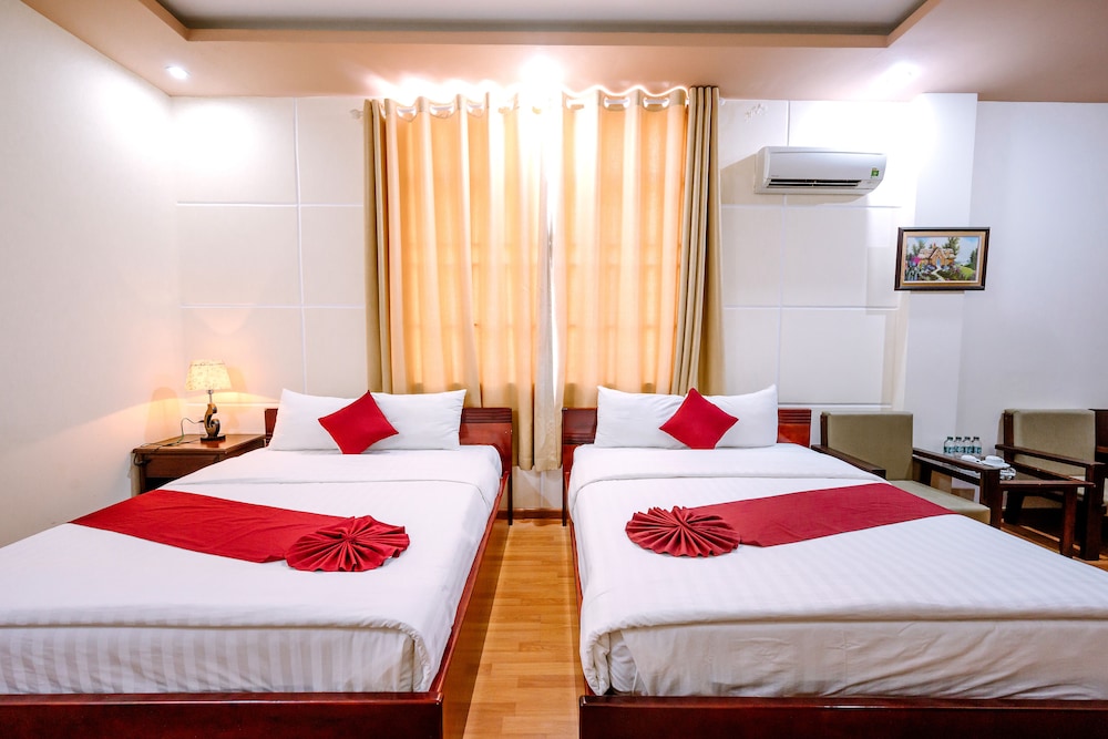 Hoang Duc Hotel 39/63