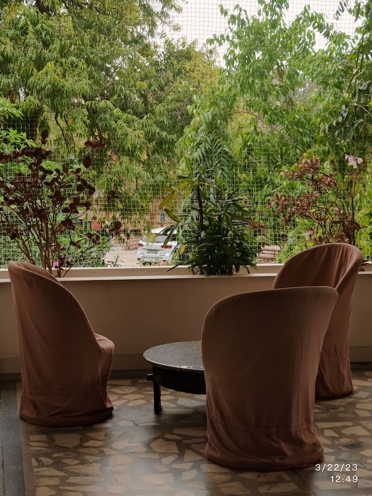 GiriSadan Homestay 45/50