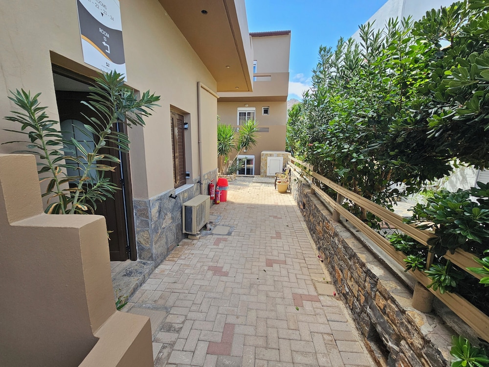 Elounda Sunrise Apartments and Studios 41/50
