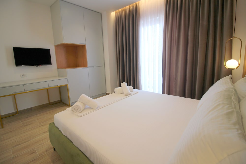 Hotel Julia 12/33
