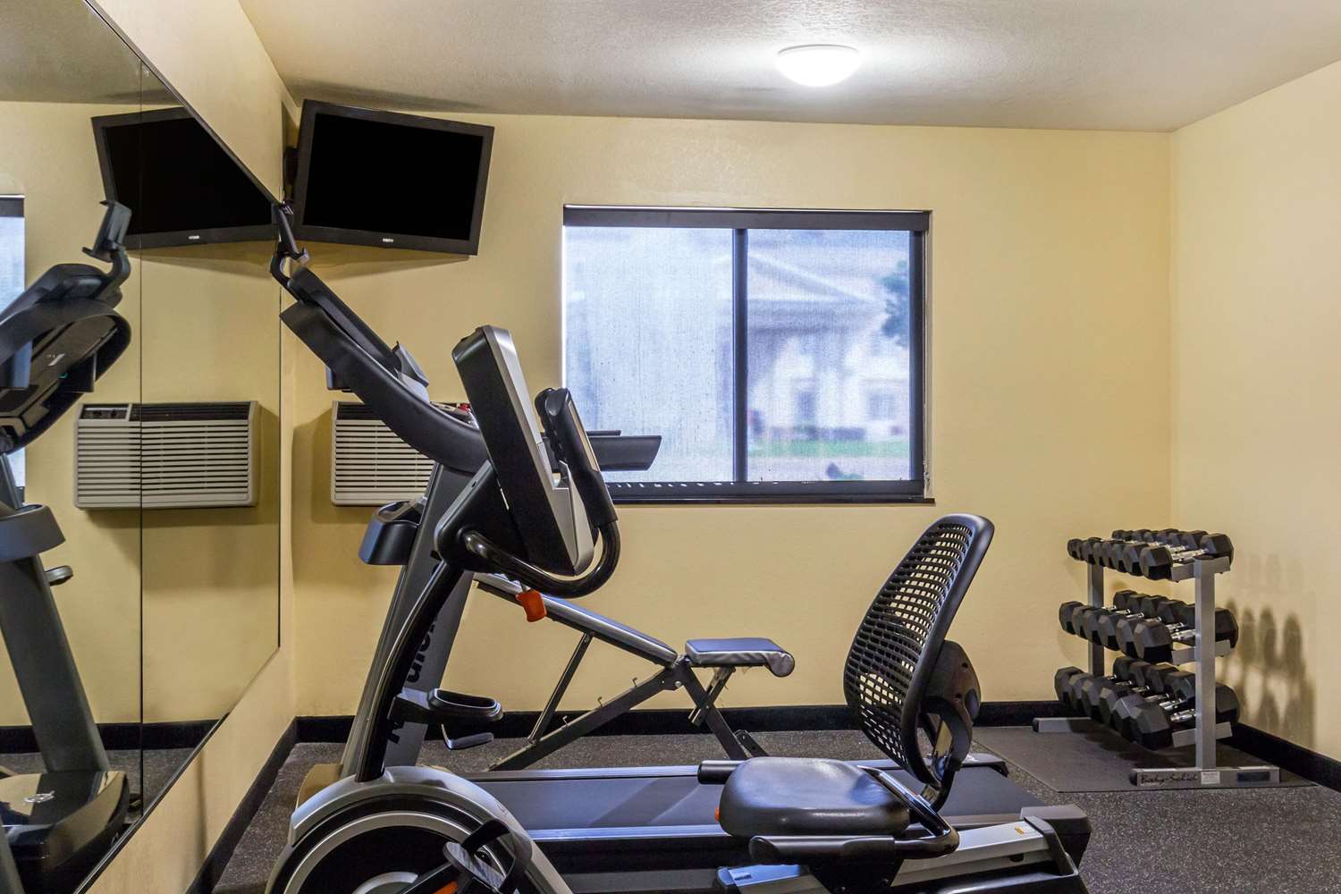 Quality Inn Lamar 19/26