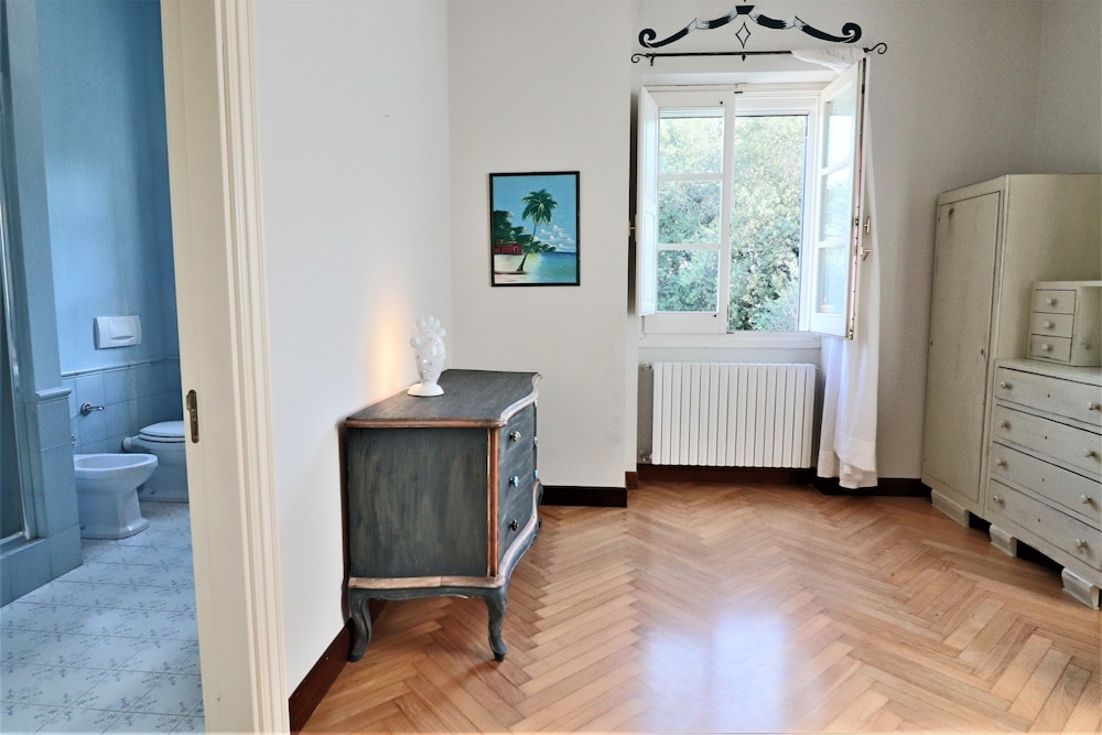 Relais Delle Rose Bed And Breakfast 83/84