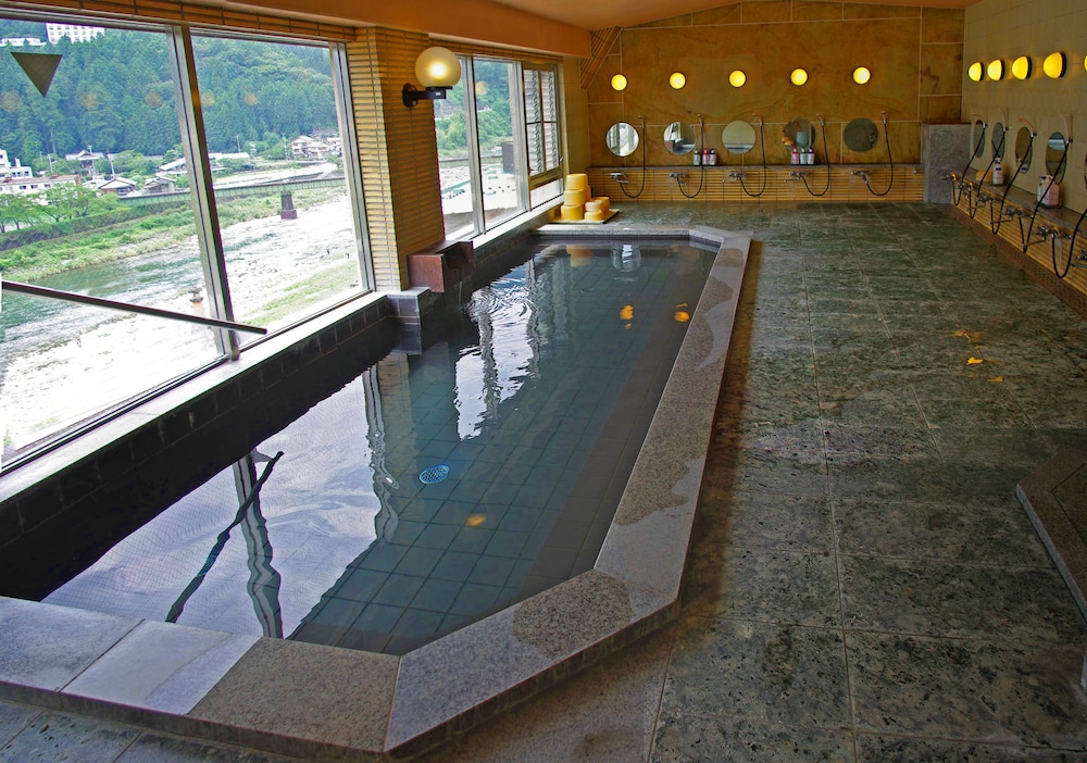 Gero Onsen Yukyunohana 21/50