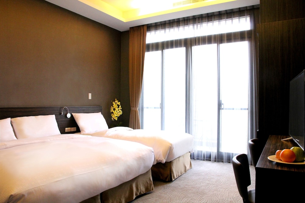 ROOM, TRIPLE