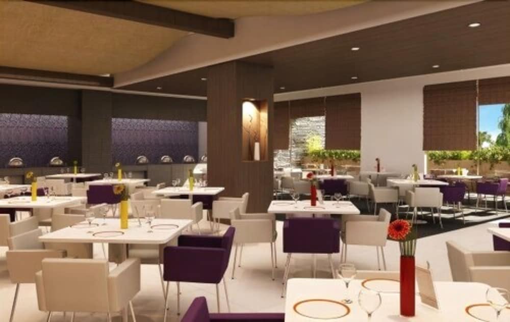 Hycinth Hotels 28/41