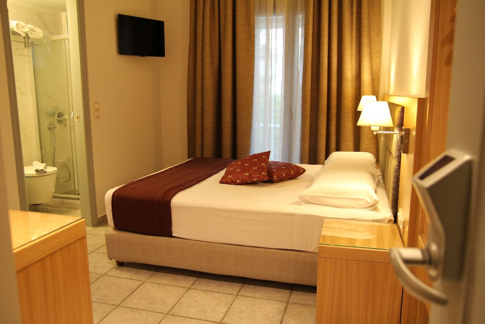 Achilles Hotel 29/51