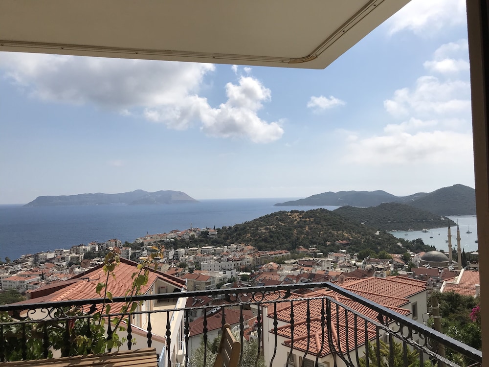 Kas Inn Beyaz Apart 10/12