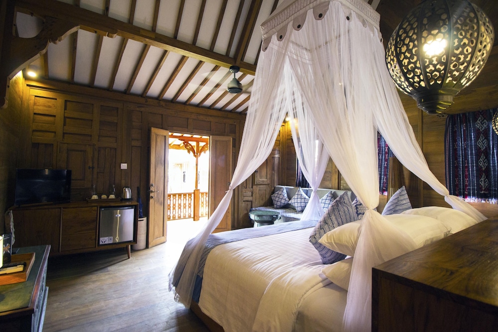 Natya Hotel Tanah Lot 45/78