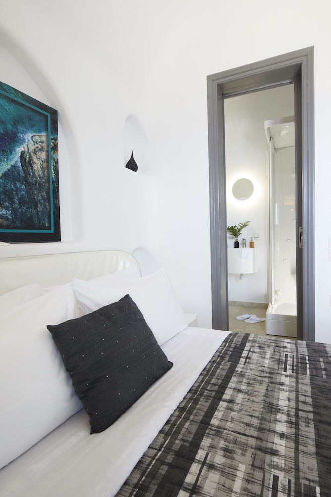Santorini Princess Presidential Suites 11/50