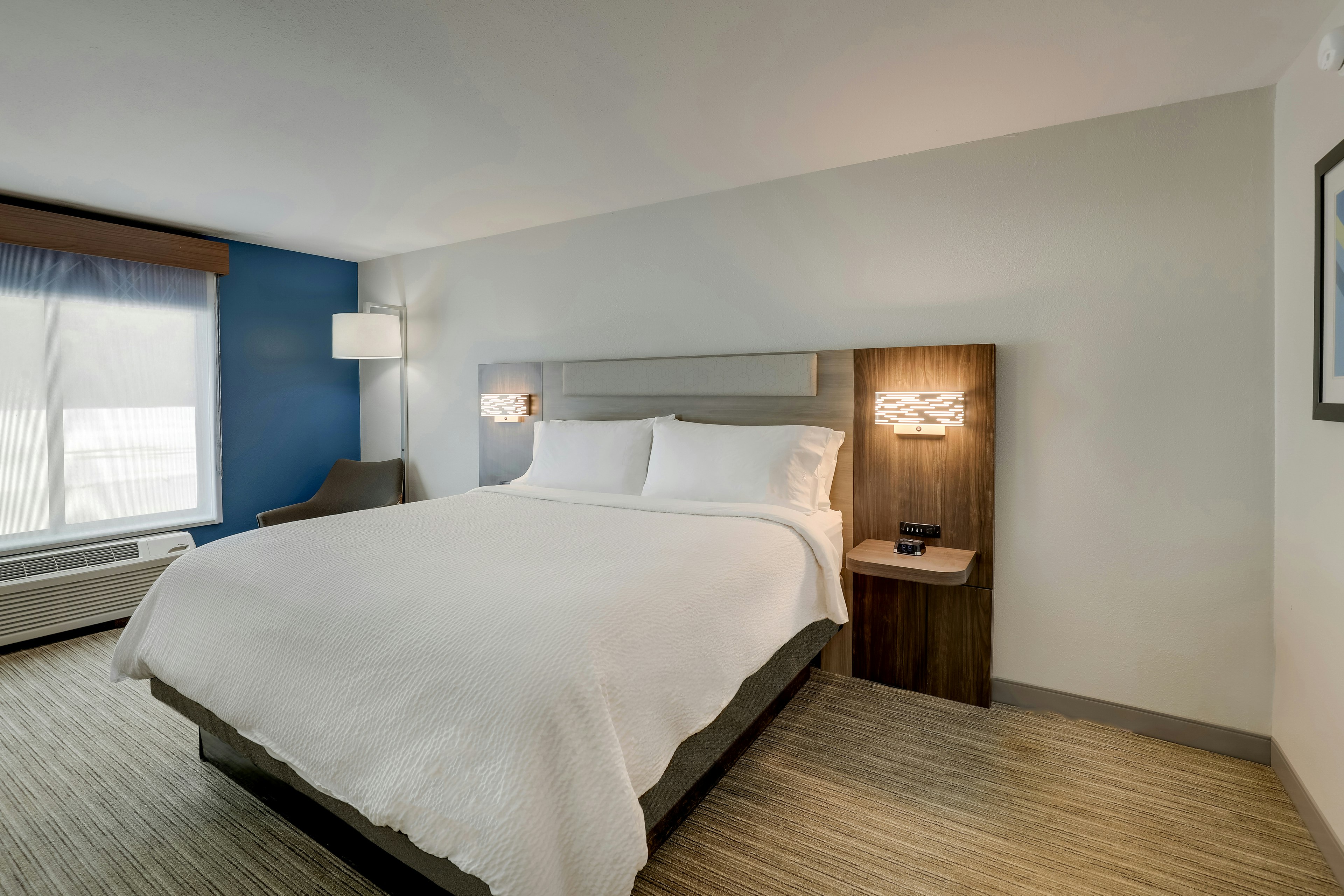 Holiday Inn Express Suites Hinesville East Fort Stewart 19/50