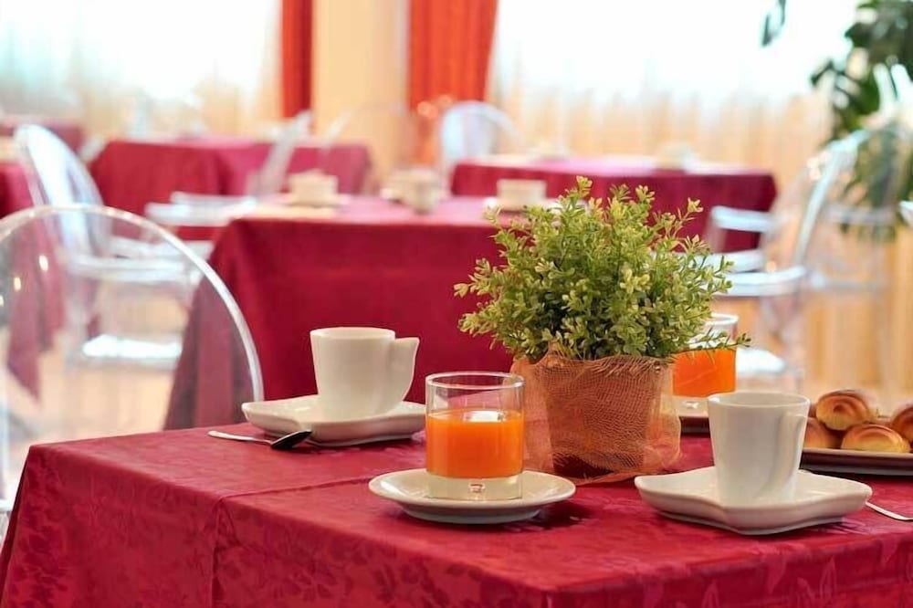 Inn Hotel 37/50