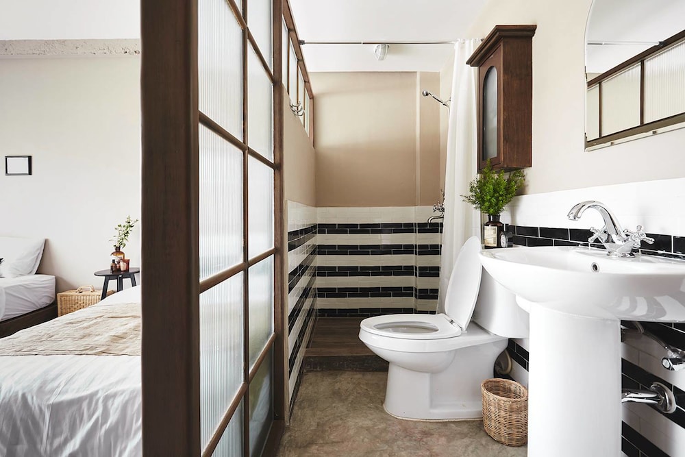 Ob-Oon Boutique Hotel 49/50