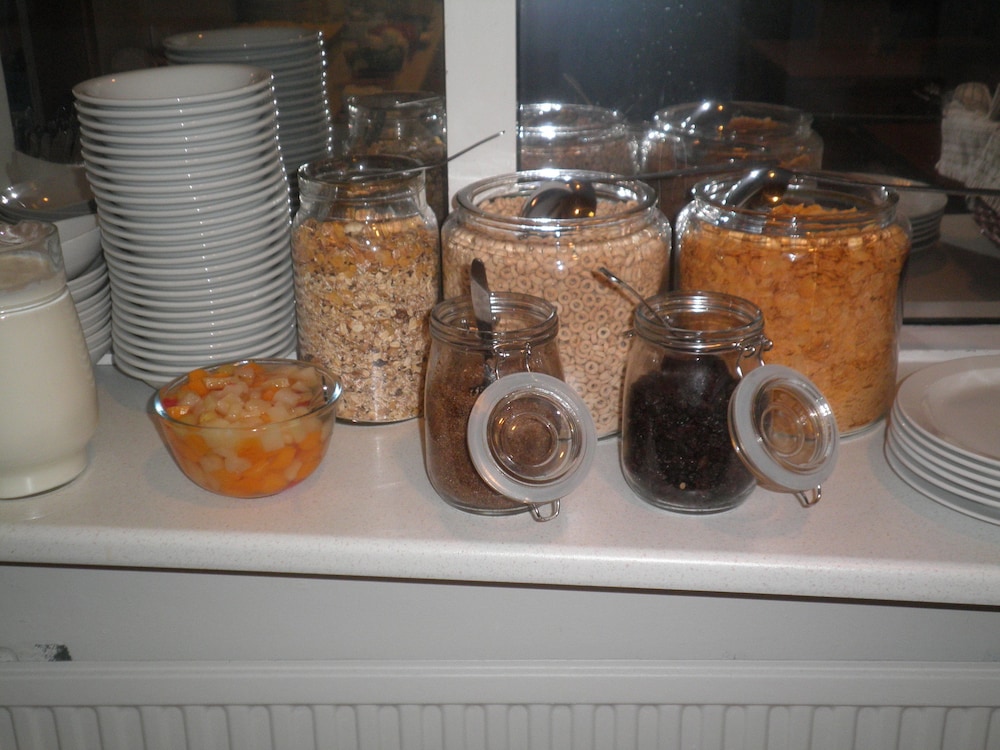 Arctic Comfort Hotel 26/50