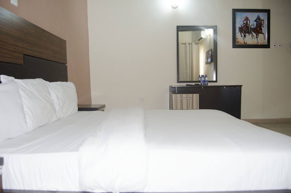Residency Hotel Area 11 22/46