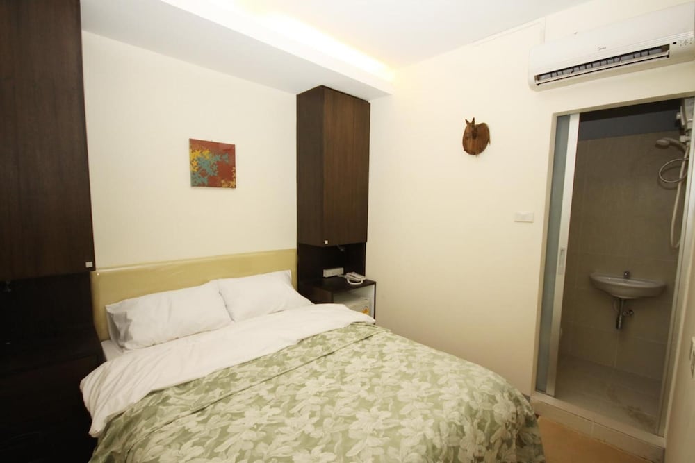 Nine Place Sukhumvit 40 8/38