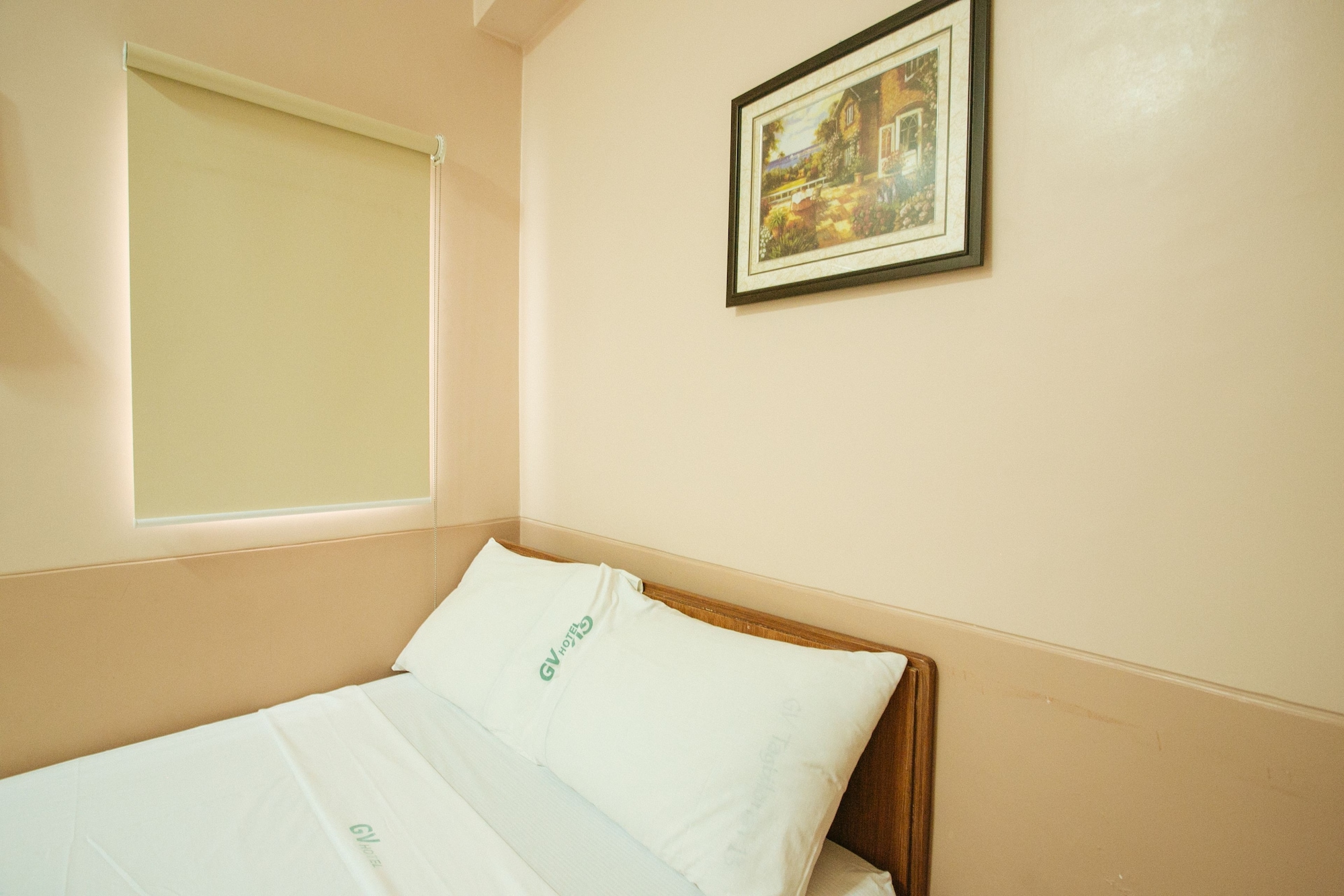 STANDARD, DOUBLE BED