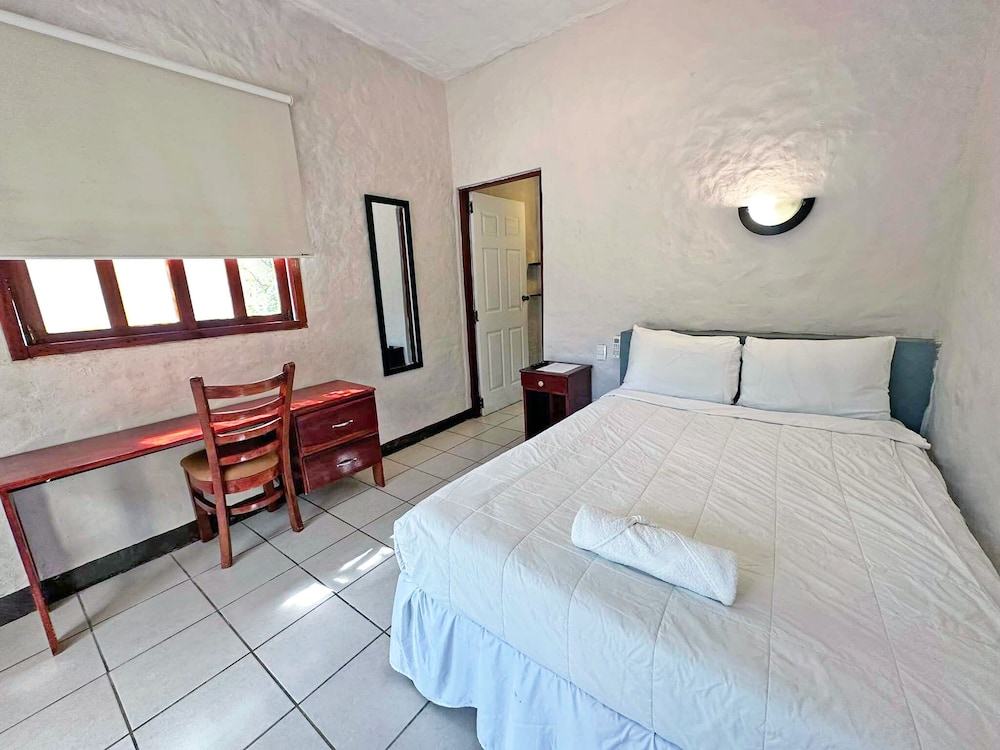 Surf Ranch Hotel & Resort 16/68