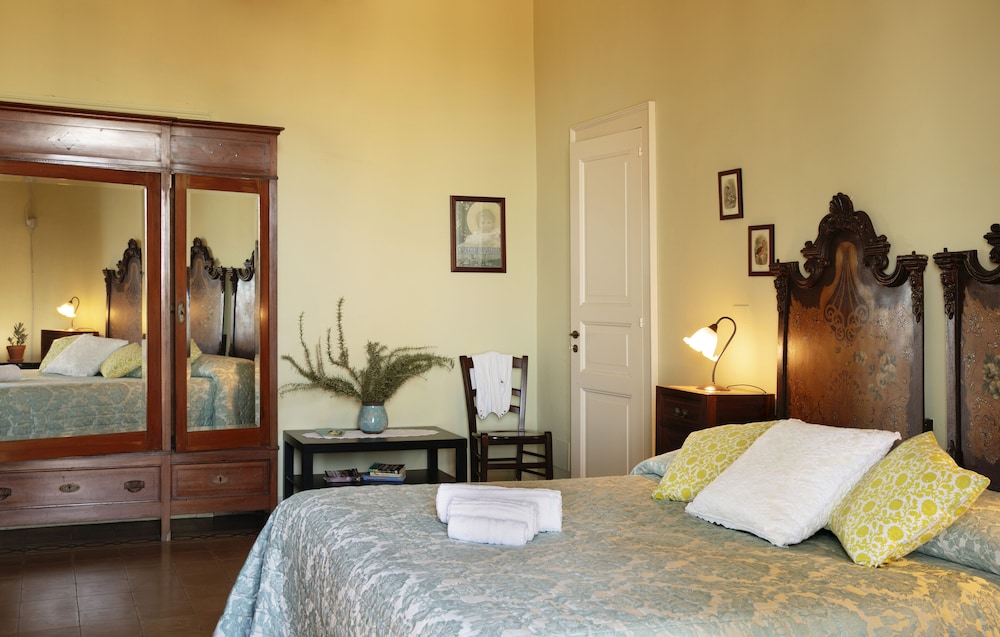 SUITE, TERRACE