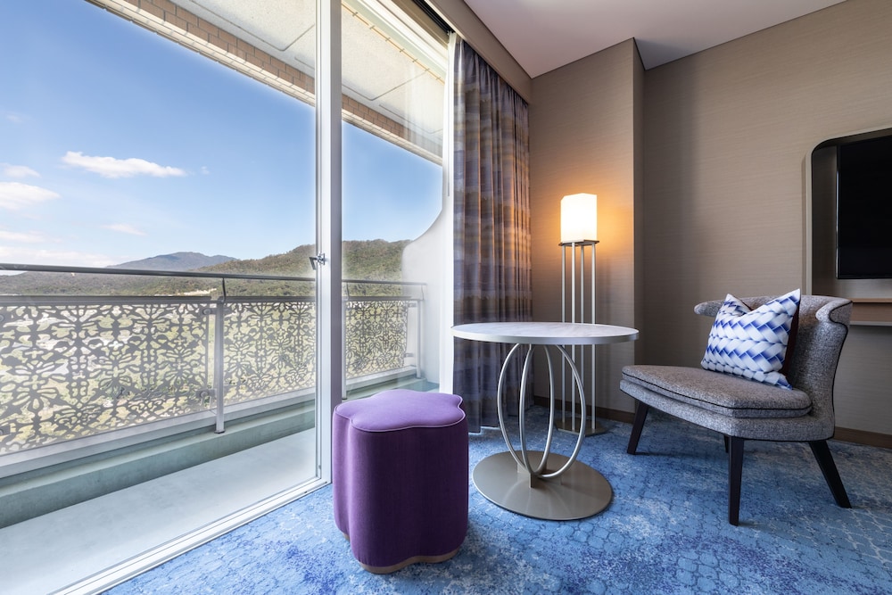 Westin Miyako 50/78