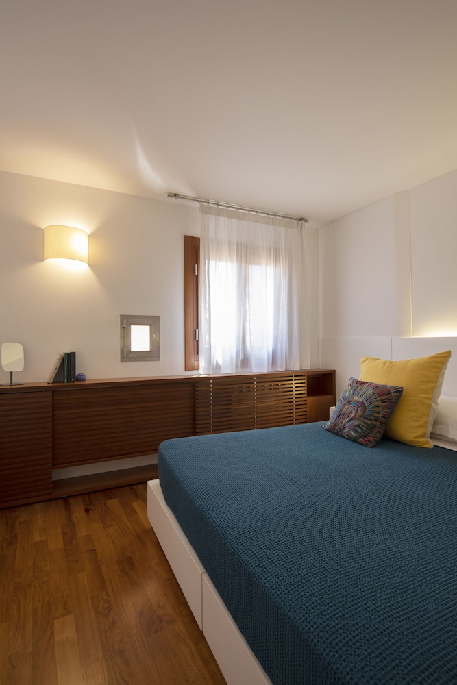 COMFORT, APARTMENT