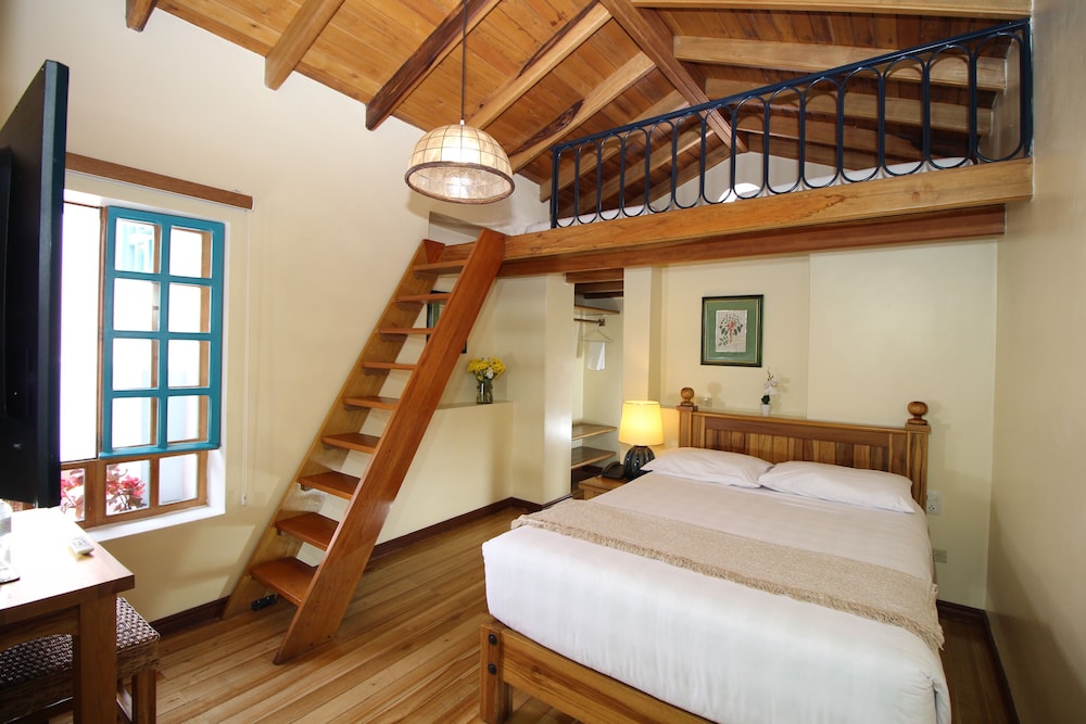 Vieja Cuba Hotel 16/60