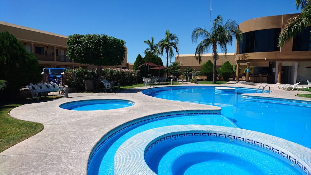 San Angel Hotel 59/60