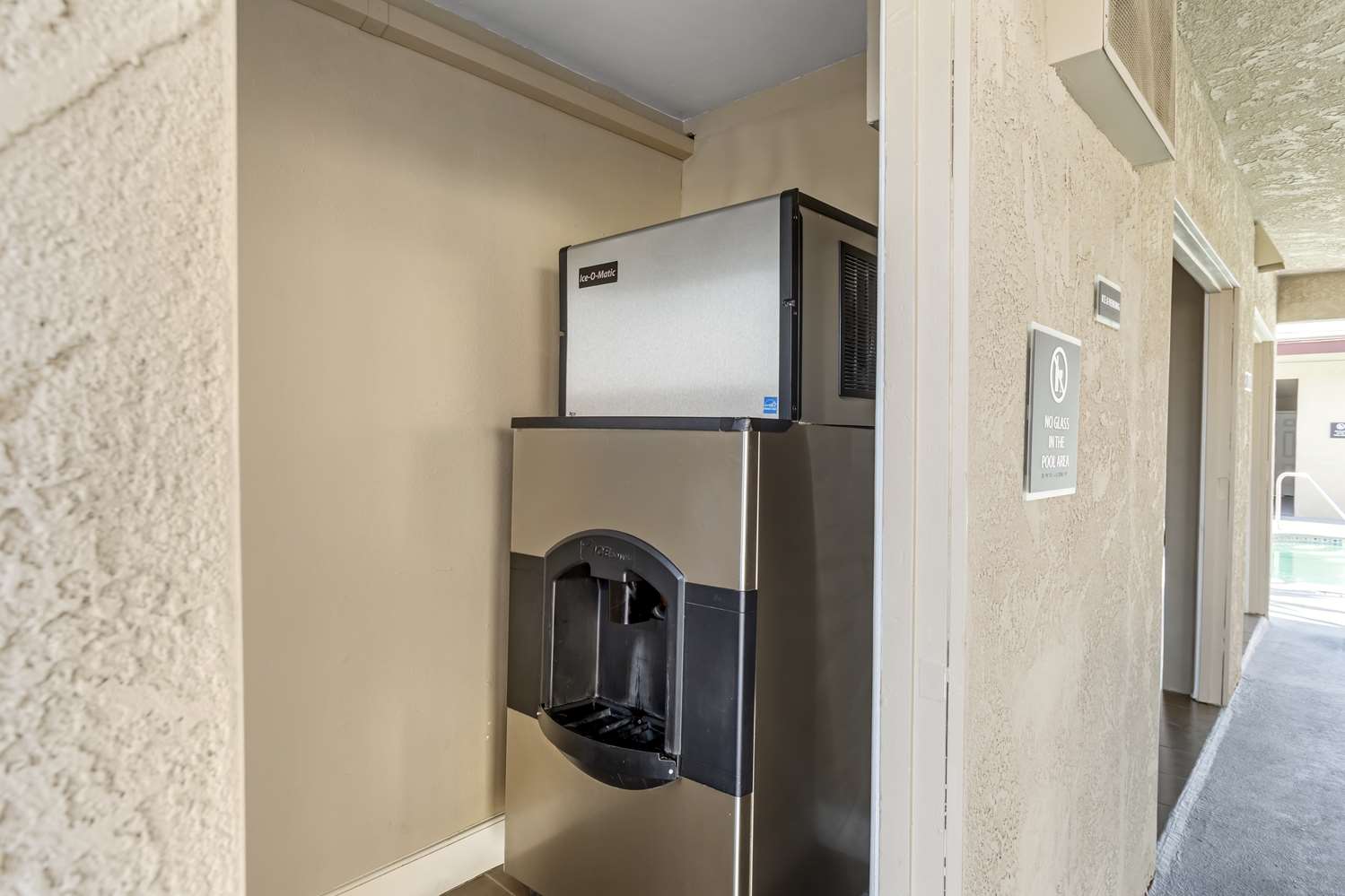 Best Western China Lake Inn 9/24