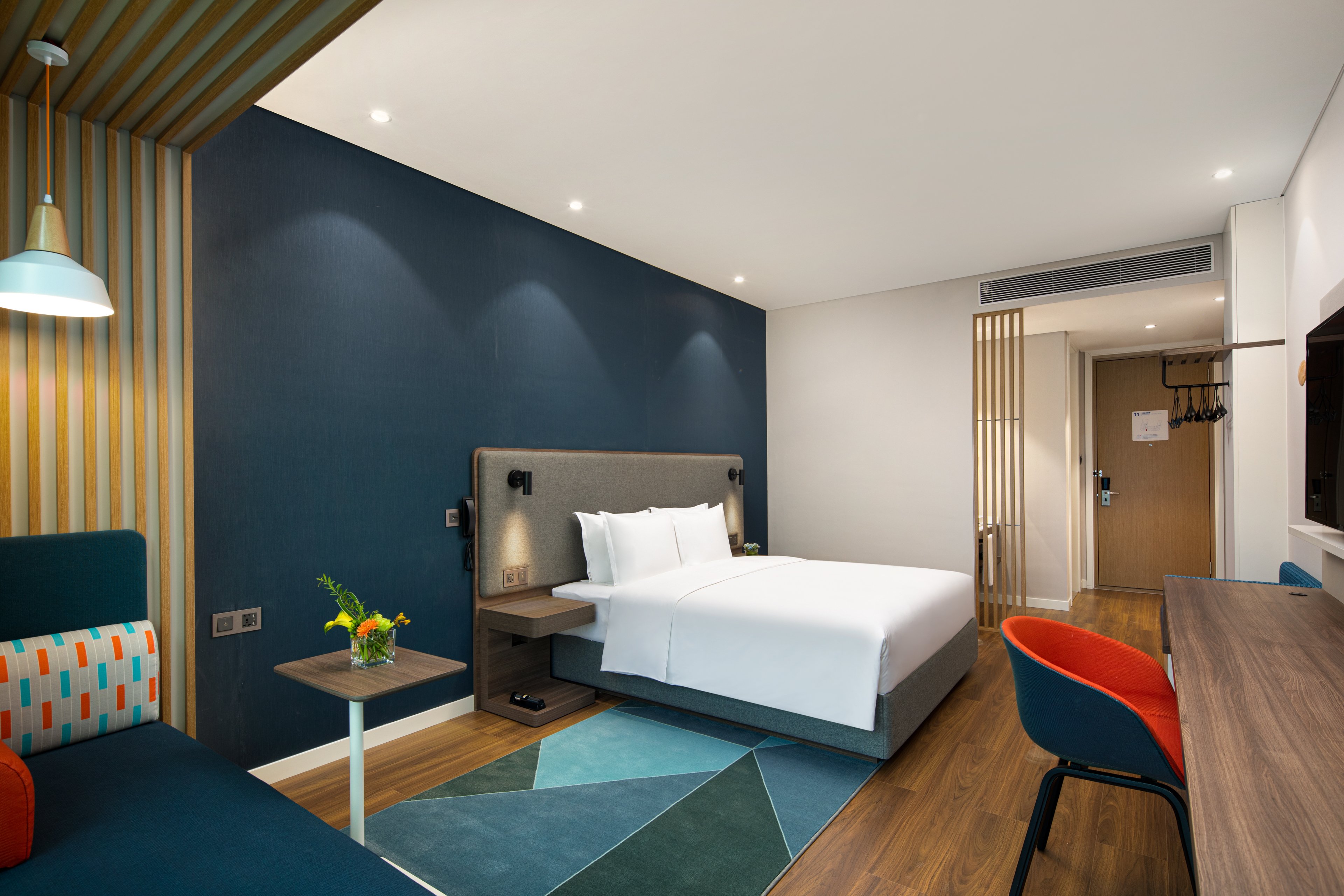 Holiday Inn Express Yibin 14/39