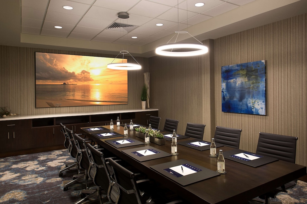 Hilton Garden Inn Lubbock 52/57
