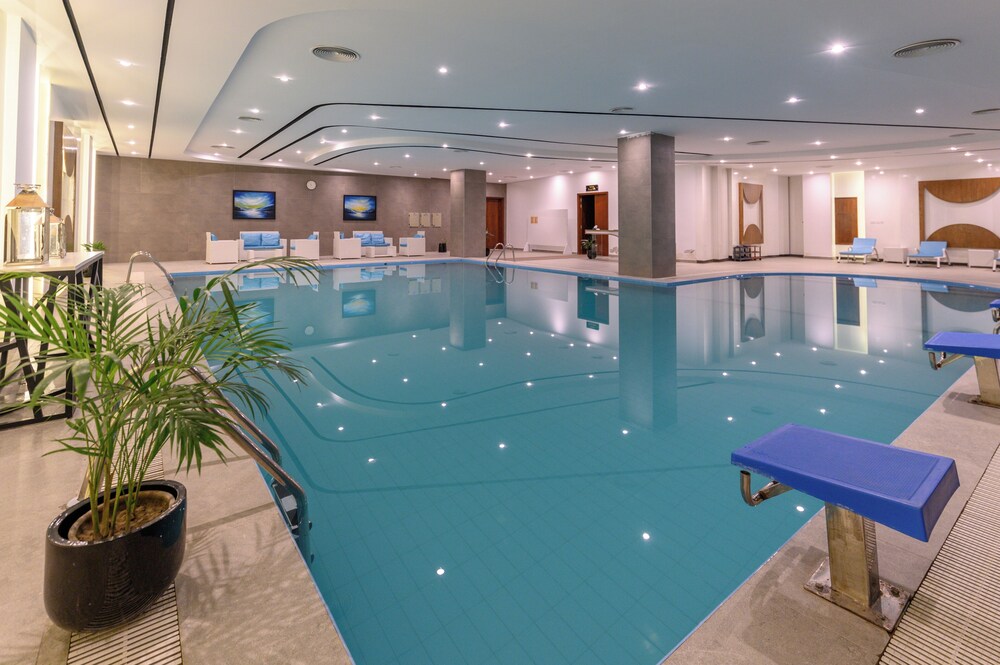 Rumanza by Pearl Continental 30/56