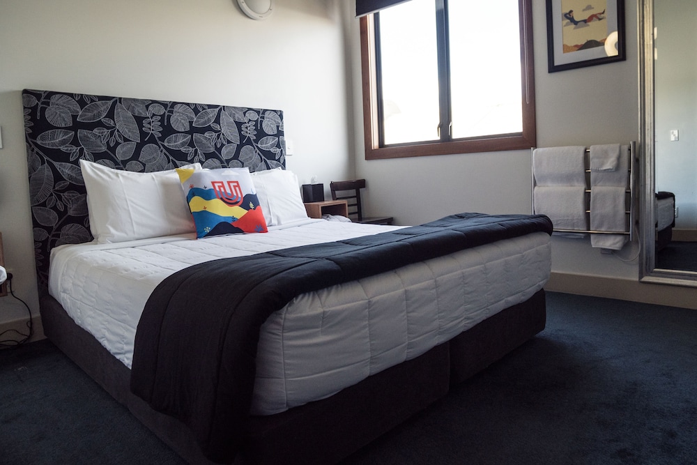 U Boutique Hotel Wellington, SureStay Collection by BW 11/68