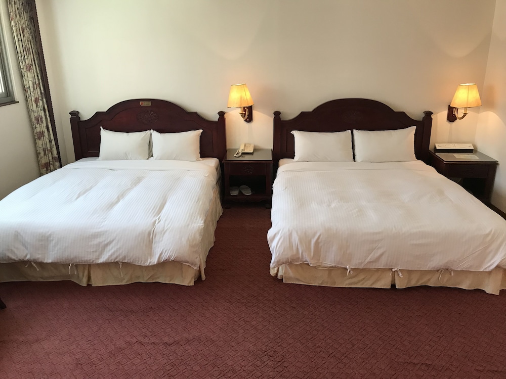 Sunrise Hotel 17/44