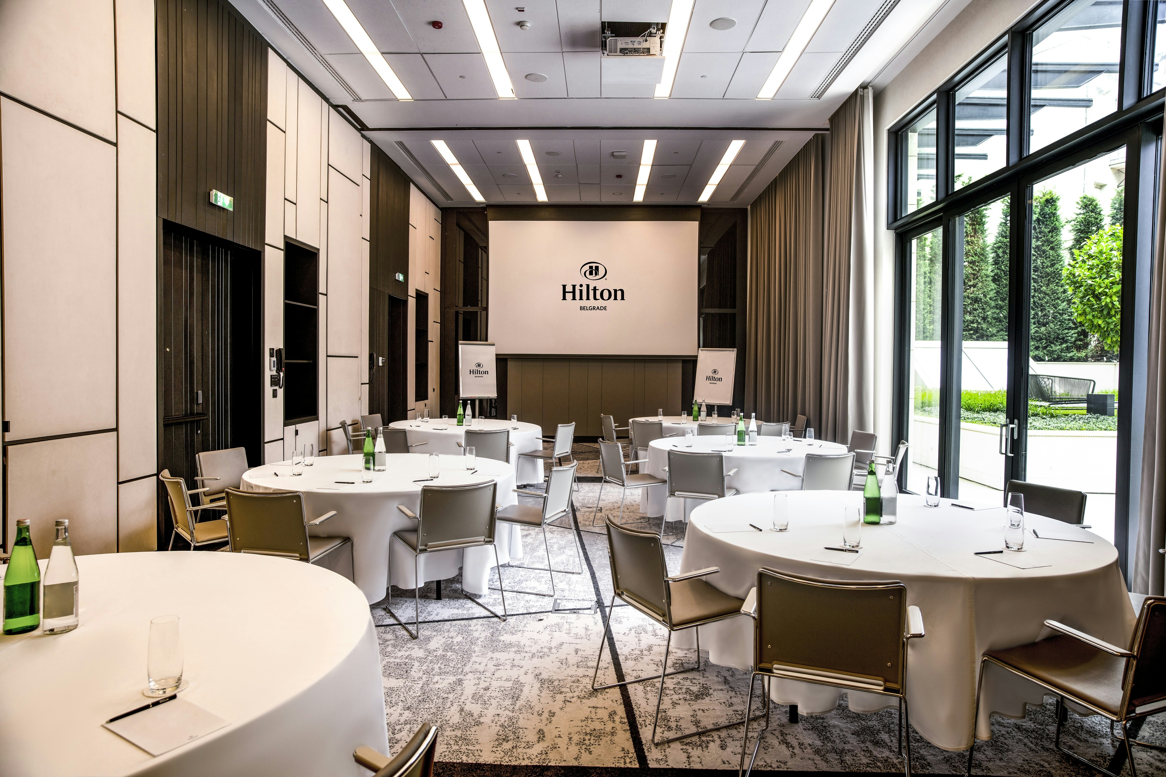 Hilton Belgrade 74/79