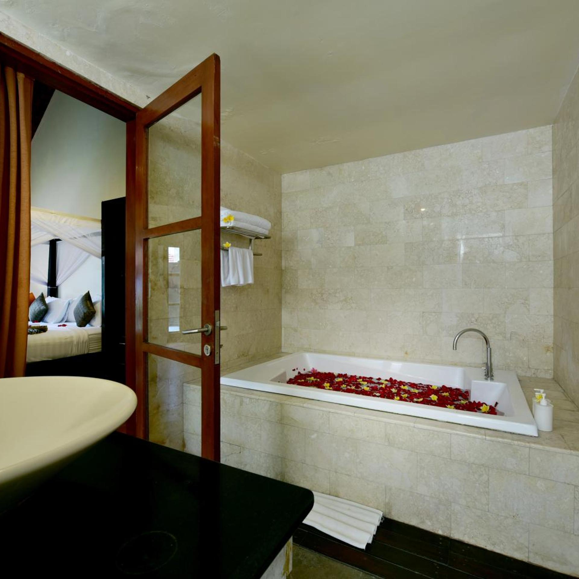 1 Bedroom, Villa, Private Pool, Bathtub, The Khayangan Dreams Umalas 8/10