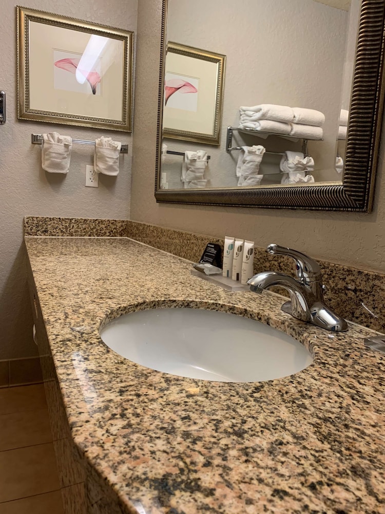 Country Inn & Suites By Radisson Jacksonville West Fl 31/33