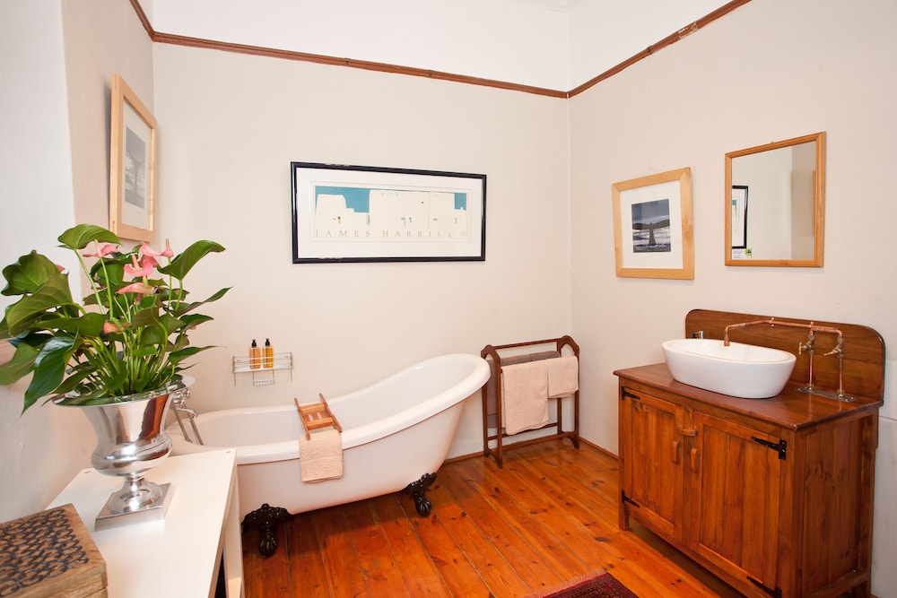 Oakdene Guest House 29/42