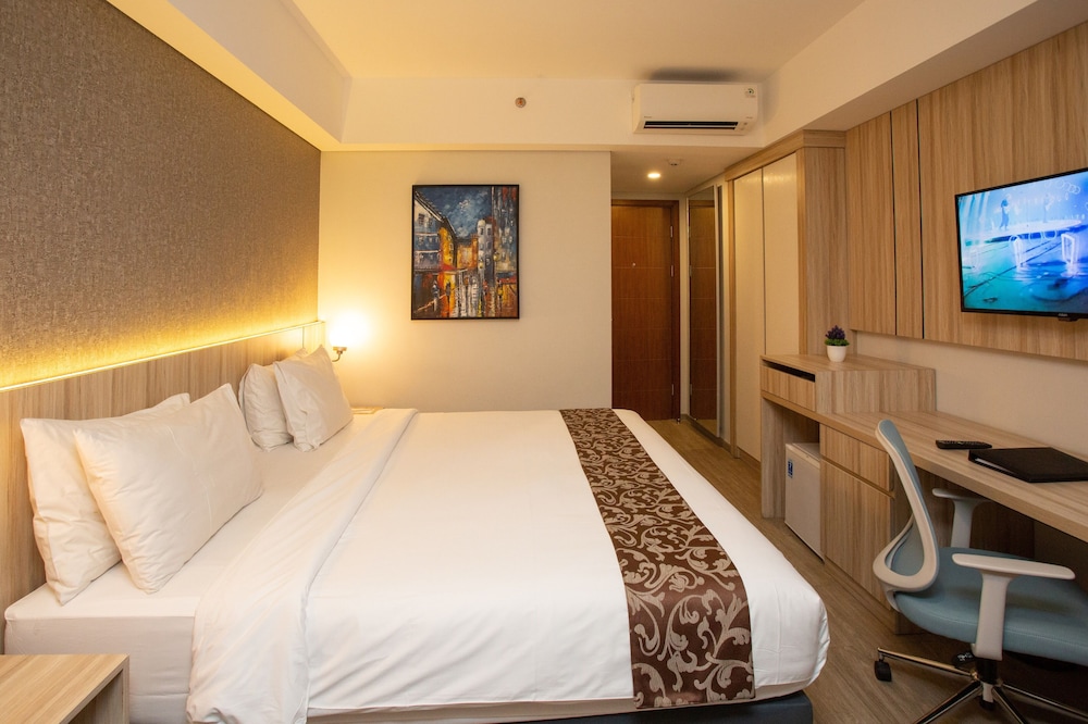 Avissa Suites 23/72