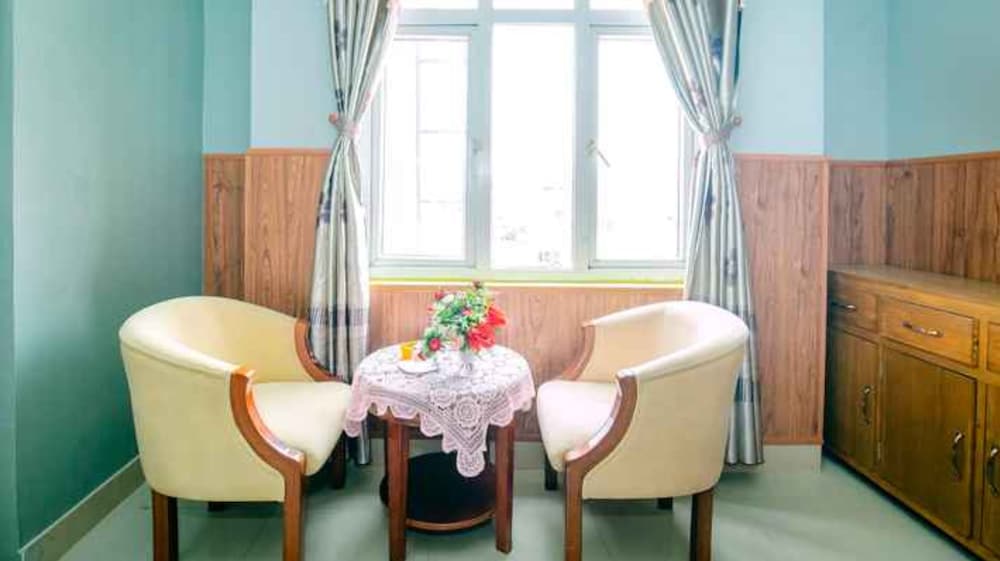 Yen Vy Hotel 47/56