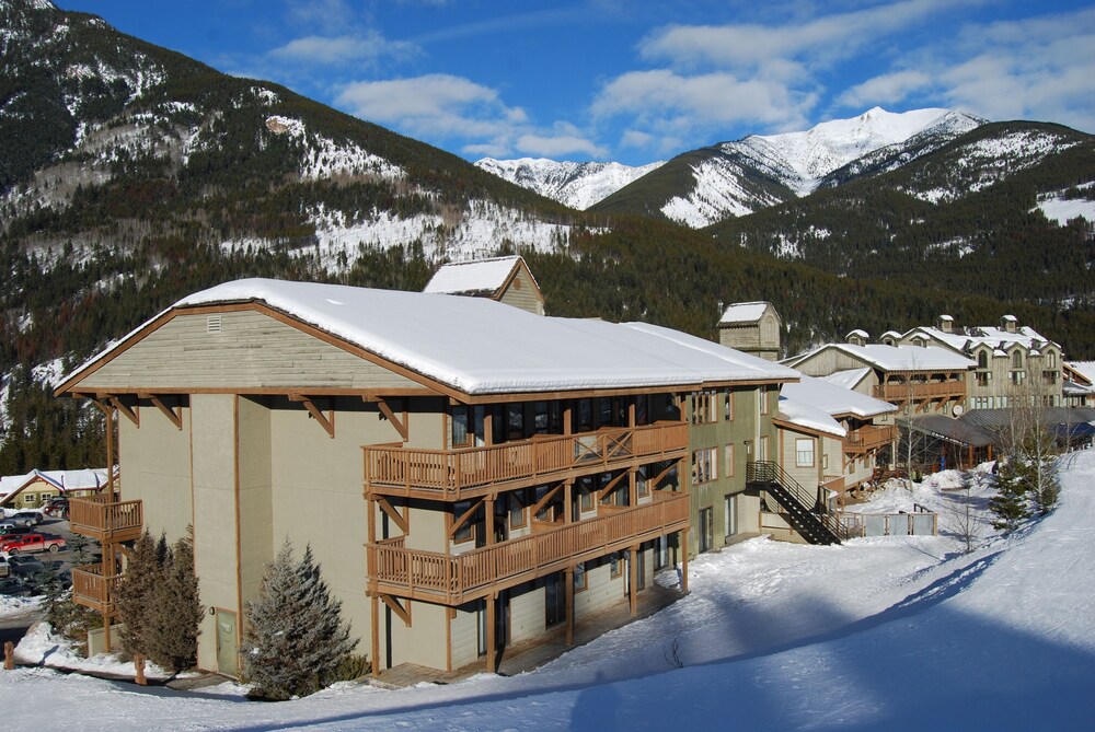 Panorama Mountain Resort Pine Inn 1/57