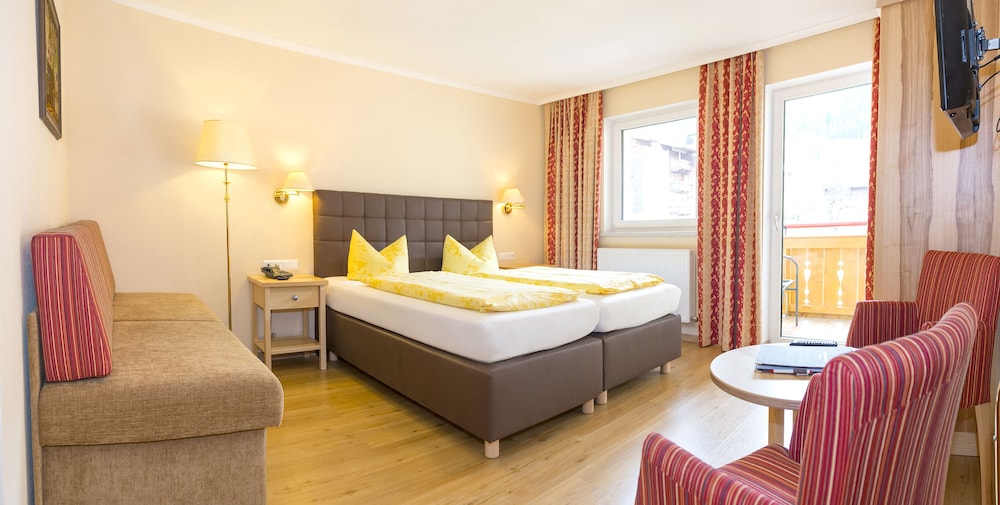 Hotel Schneeberger 13/75