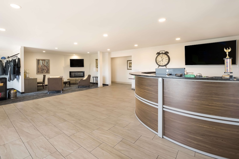 Surestay Hotel By Best Western Thomson 4/41