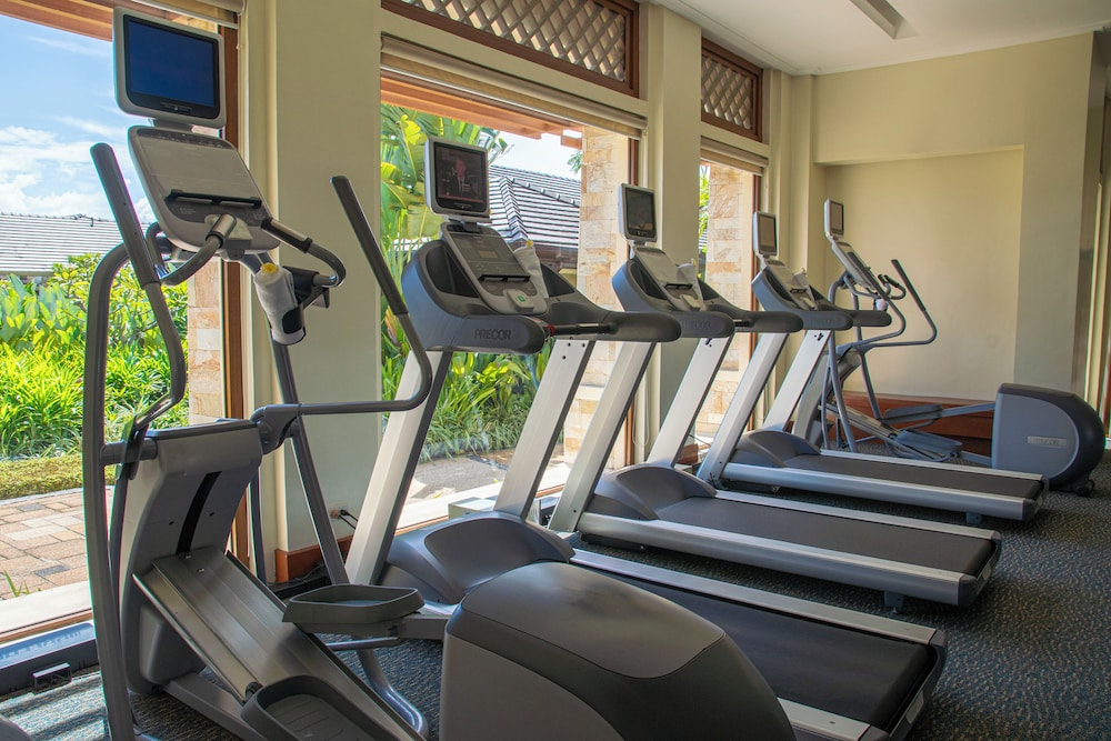 Crimson Resort and Spa Mactan 17/50