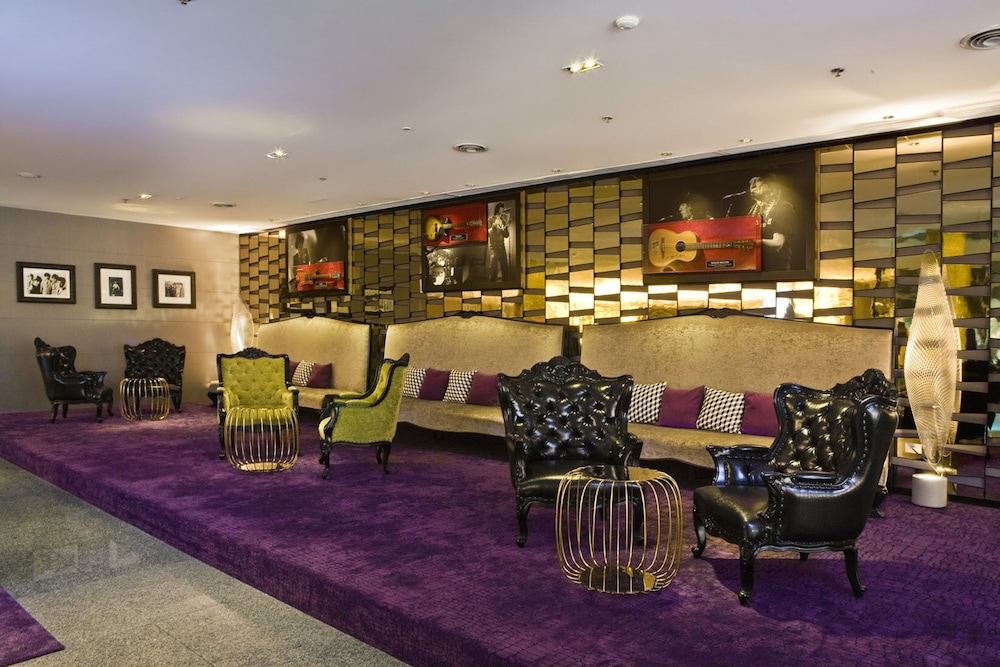 Hard Rock Hotel Pattaya 104/119