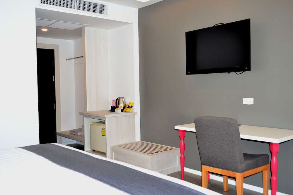 Flipper Lodge Hotel Pattaya 37/48