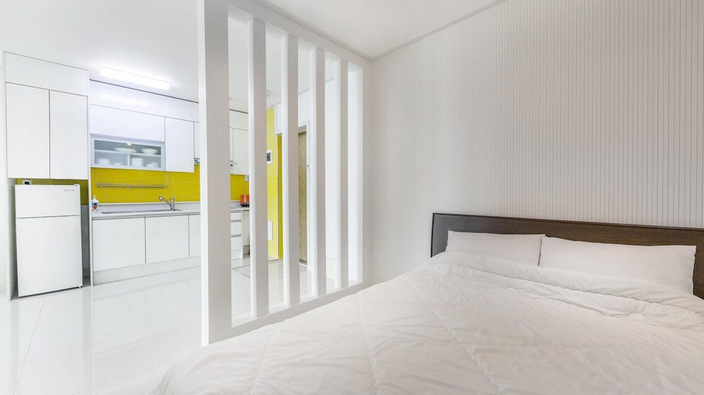 Gapyeong Rialto Pension 13/50