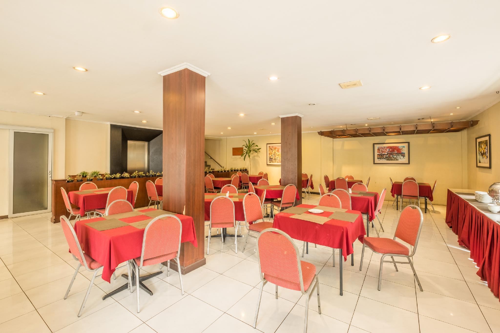 Capital O 874 Hotel Nyland Pasteur 21/30