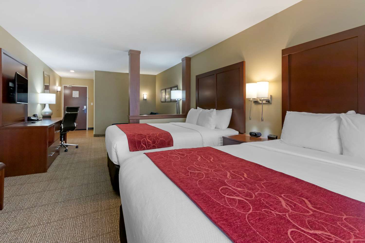 UPGRADE, SUITE, 2 QUEEN BEDS