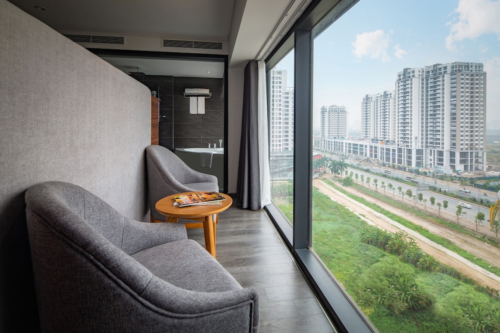 Pentstudio West Lake Hanoi 10/35