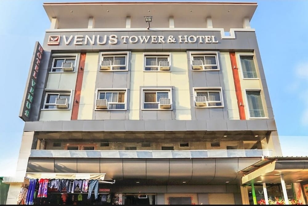 Oyo 11840 Hotel Venus 2/23
